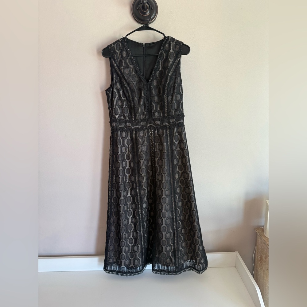 Elie Tahari Black Lace Midi Dress